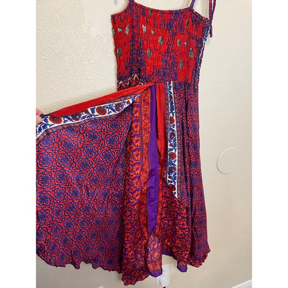 WEVEZ Boho Floral Red Print Smocked Top Spaghetti Strap Silk Midi Sun Dress Med - Picture 9 of 13